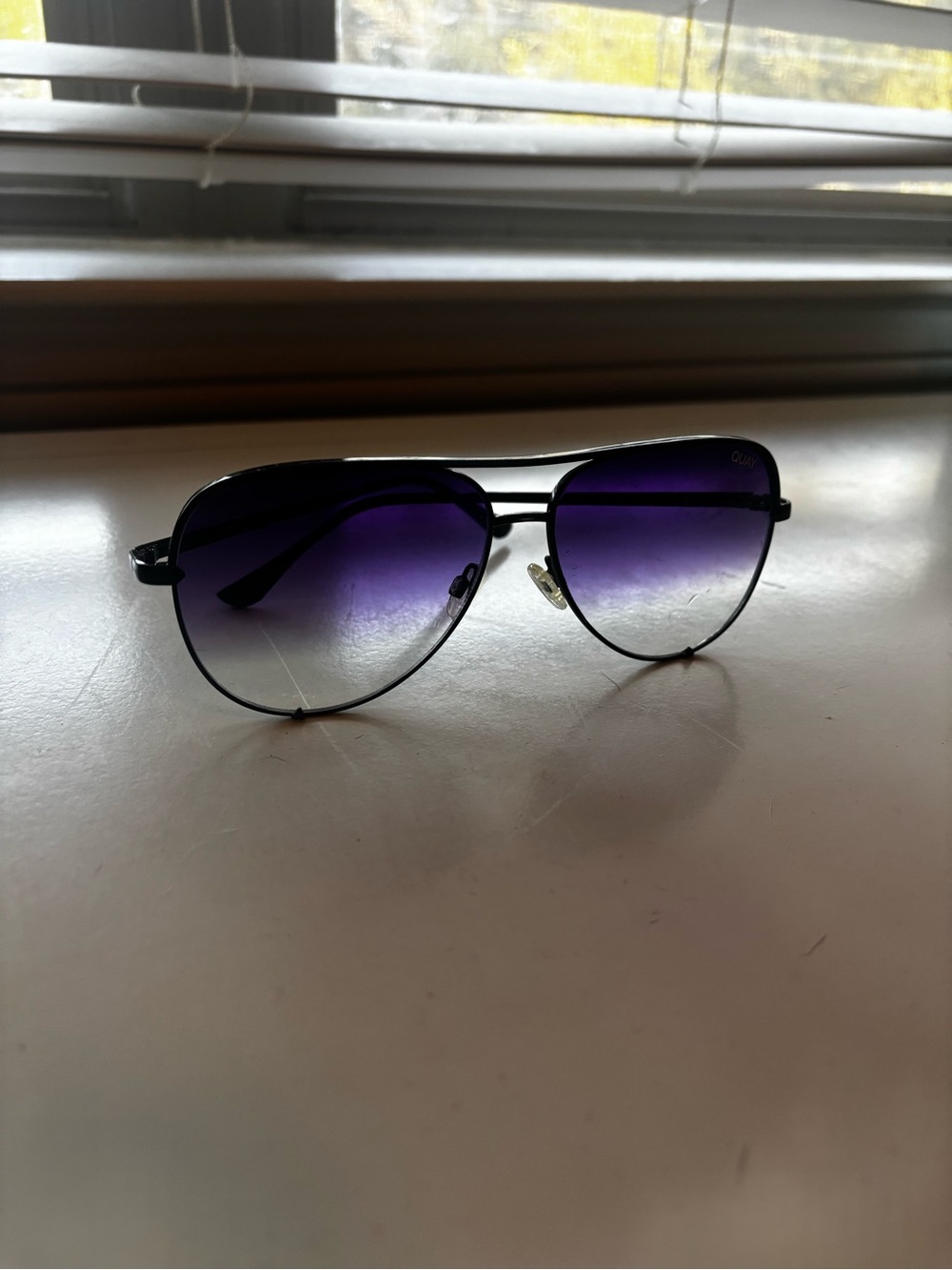 Quay Australia Aviator Sunglasses β Gradient Purple Lenses